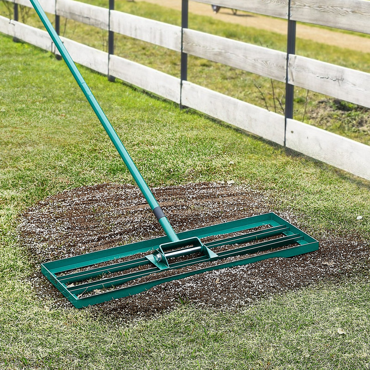 VEVOR Lawn Leveling Rake, 30"x10" Level Lawn Tool, Heavy-duty Lawn Leveler with 78" Steel Extended Handle, Yard Leveling Rake Suit for Garden, Golf Lawn, Farm