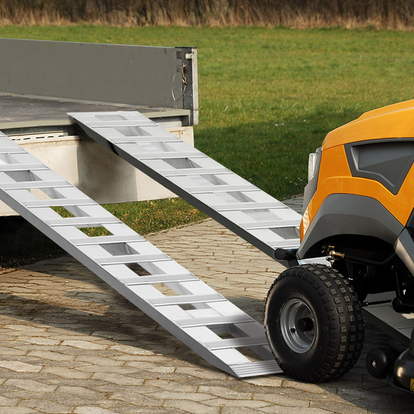 VEVOR 72" x 15" Aluminum Ramps 6000 LBS Capacity Loading Ramps 2PCS